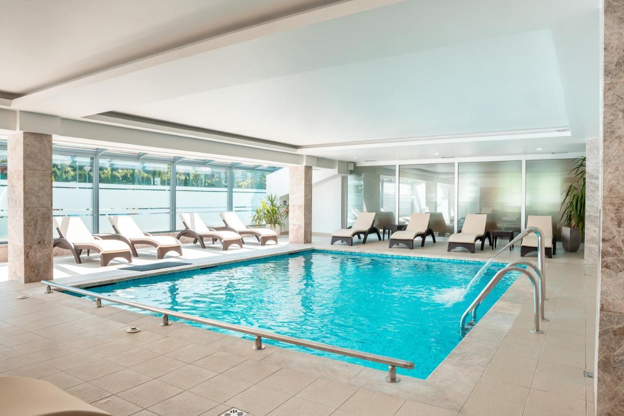 Garden City Hotel Konjic Ngoại thất bức ảnh