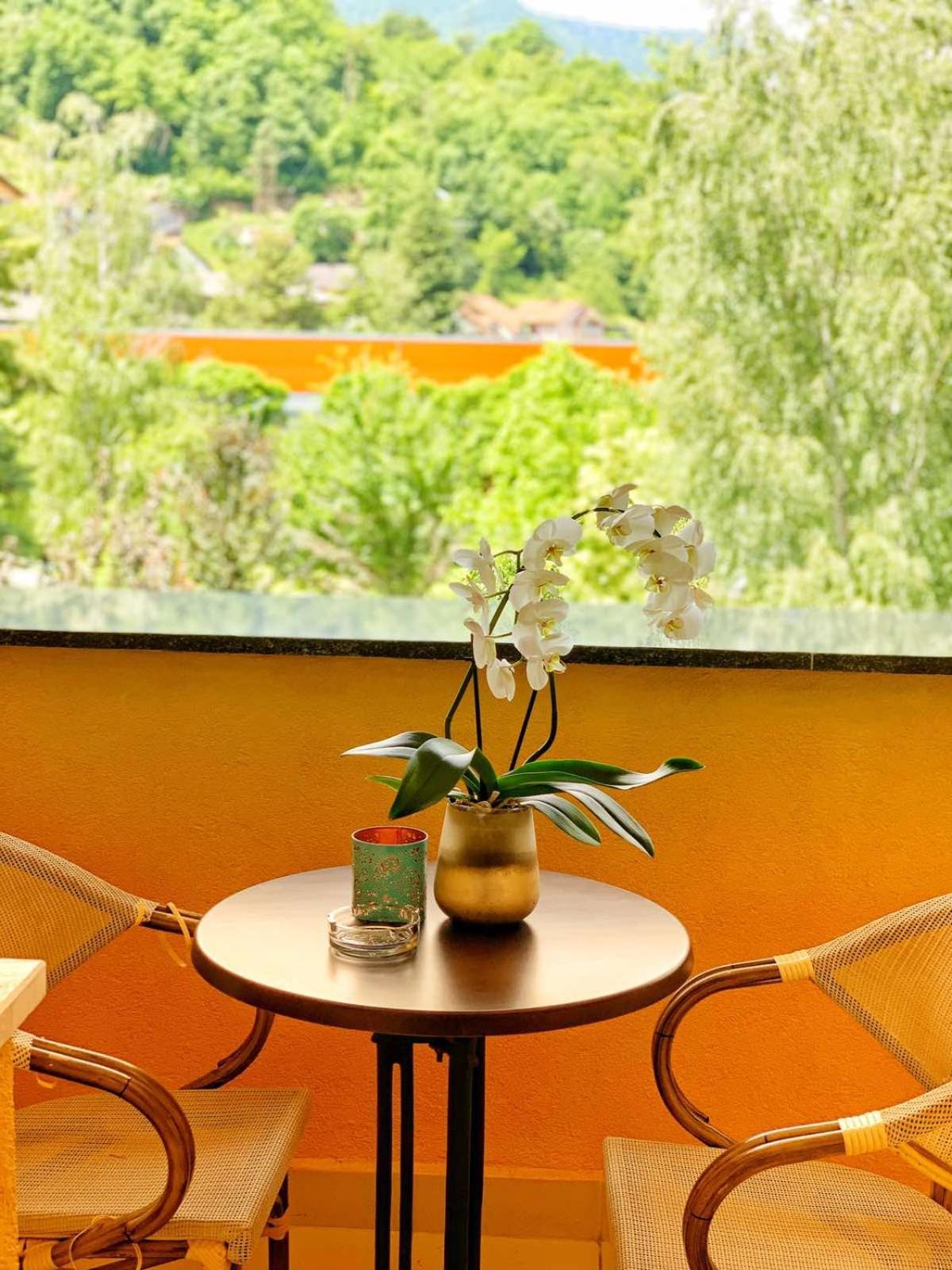 Garden City Hotel Konjic Ngoại thất bức ảnh
